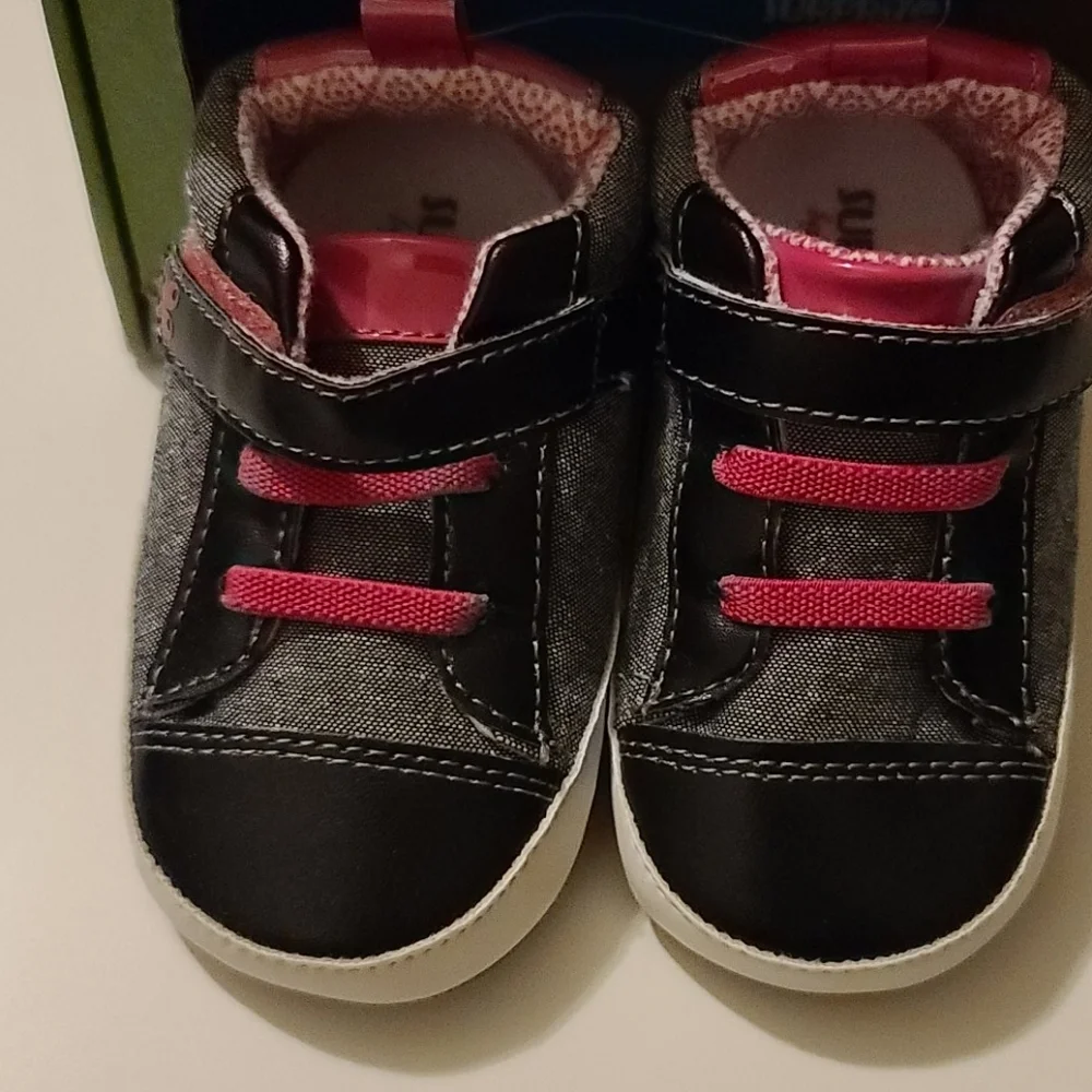 NWT Stride Rite Stage 1 Pre Walkers 12/18 mo (KS1-X)